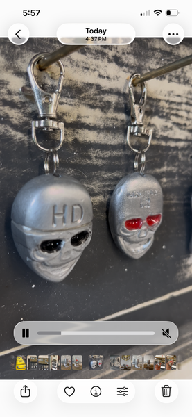 SKULL with up to 6 numbers or letter key chain