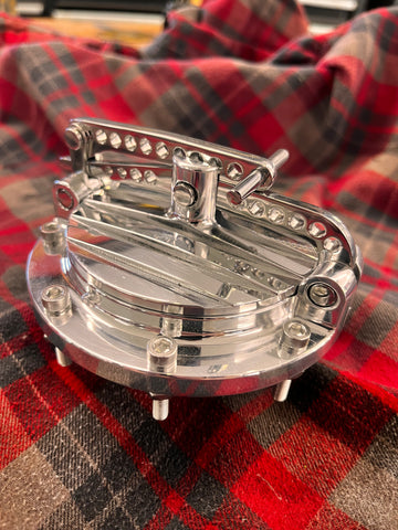 Polished Finned lid RACER double lightening hole