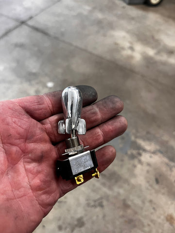 BOMB TOGGLE KNOB