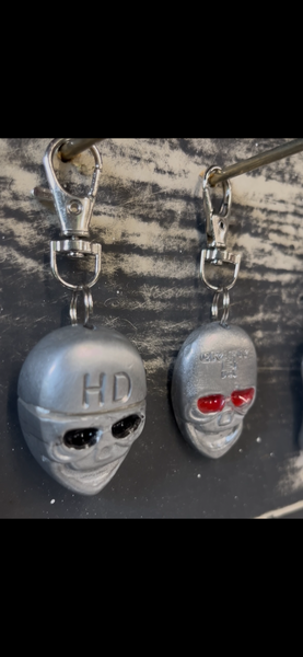 SKULL KEY CHAIN custom stamped up to 6 letters-numbers